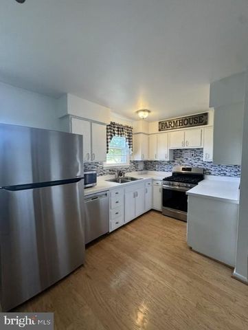 420 HANCOCK RD, Warminster, PA 18974
