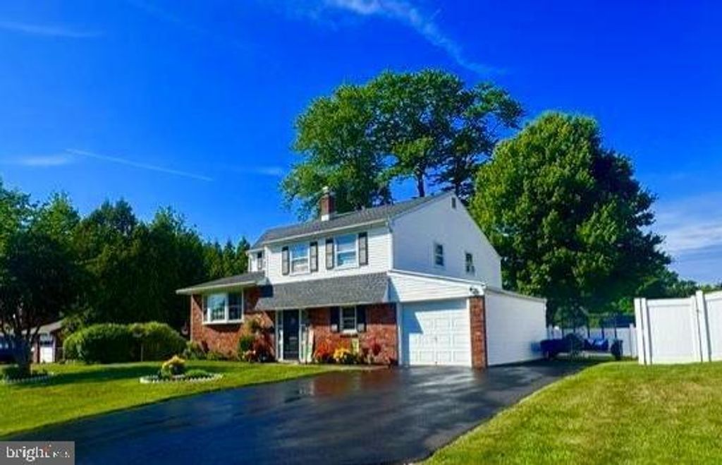 420 HANCOCK RD, Warminster, PA 18974