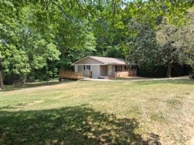 2840 Somerton Drive, Morrow, GA 30260