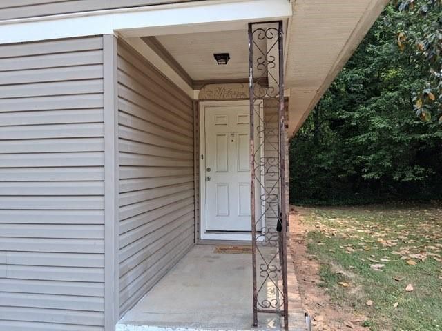 2840 Somerton Drive, Morrow, GA 30260