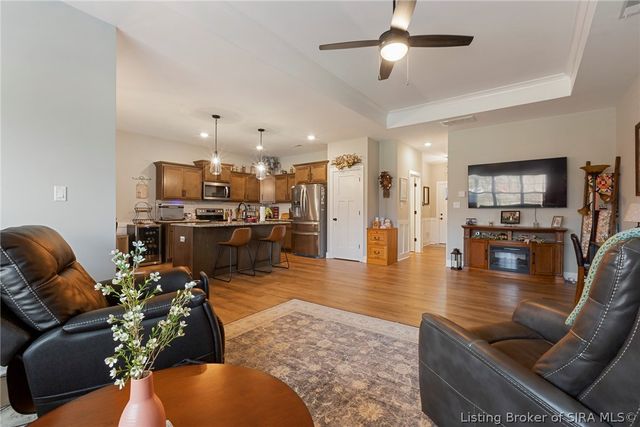 3409 Elaine Avenue, Jeffersonville, IN 47130