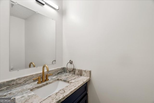 140 Madison Place, Adairsville, GA 30103