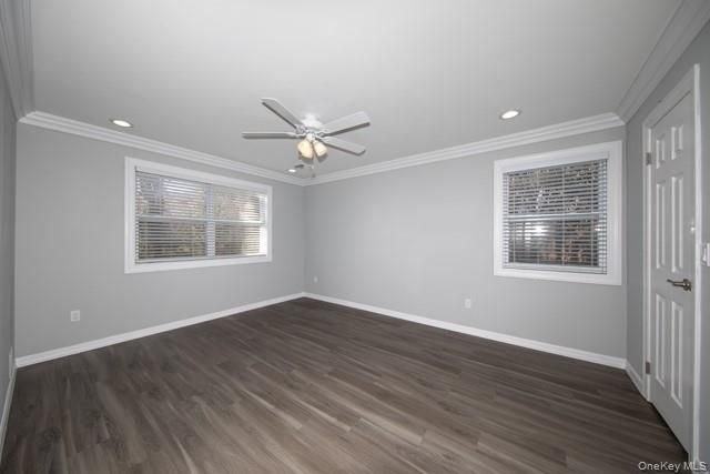 311 Saddle Rock Road 311, Holbrook, NY 11741