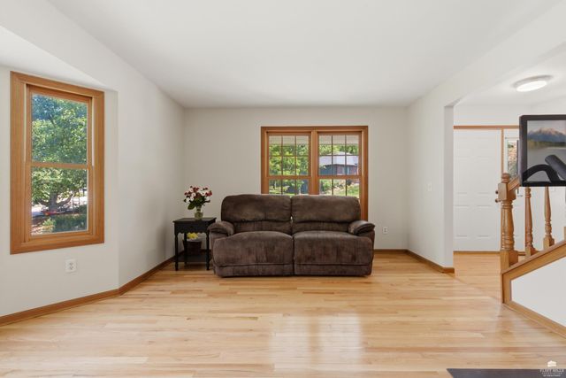 3705 Pullman Landing, Manhattan, KS 66503