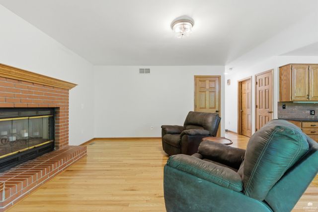 3705 Pullman Landing, Manhattan, KS 66503