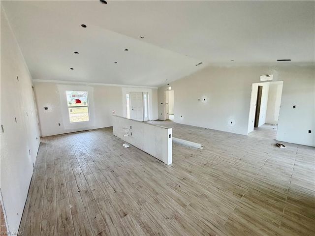 1123 NW 24th TER, Cape Coral, FL 33993