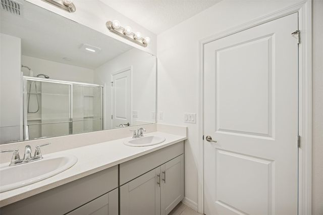 4295 Southern Vista Loop, St Cloud, FL 34772