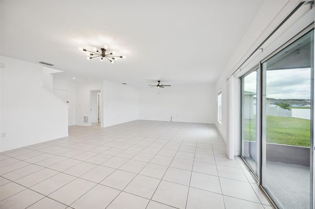 4295 Southern Vista Loop, St Cloud, FL 34772