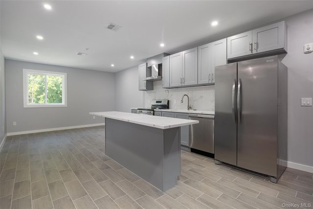 126 Innis Avenue 2-2, Poughkeepsie, NY 12601