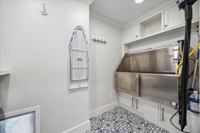 559 Rancho Bauer Drive, Houston, TX 77079