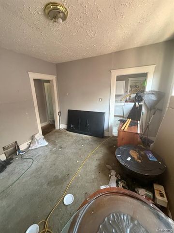 3772 Pingree Street, Detroit, MI 48206