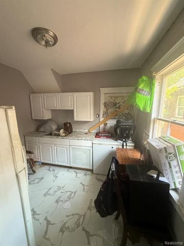 3772 Pingree Street, Detroit, MI 48206
