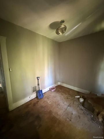3772 Pingree Street, Detroit, MI 48206