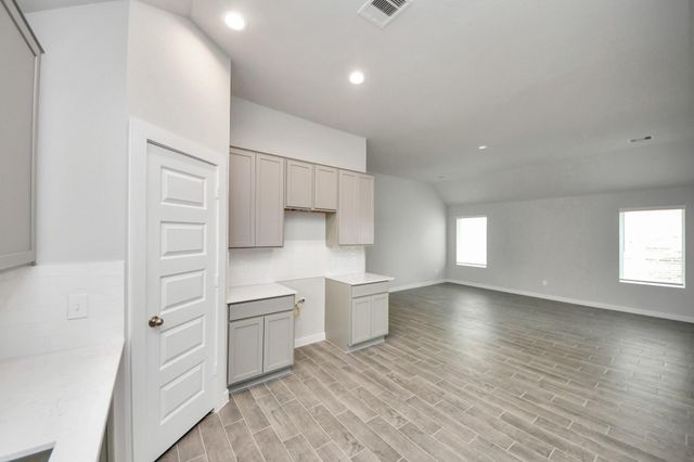 18522 Athena Flower Drive, Fresno, TX 77545