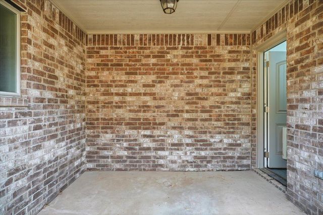 1408 Knight Avenue, Wolfforth, TX 79382