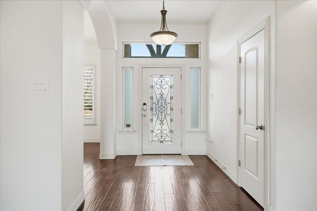 1408 Knight Avenue, Wolfforth, TX 79382