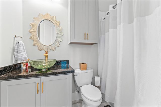 4927 Jason Street, Houston, TX 77096