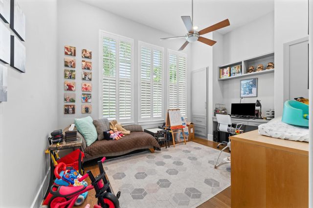 4927 Jason Street, Houston, TX 77096