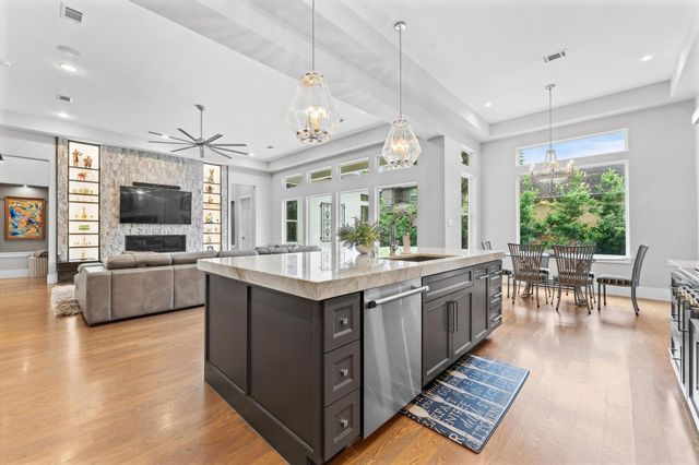 4927 Jason Street, Houston, TX 77096