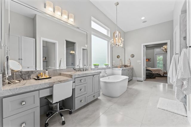 4927 Jason Street, Houston, TX 77096