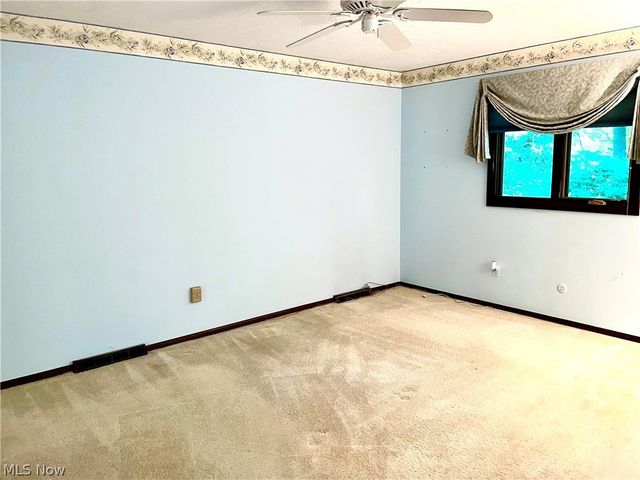7280 Lancelot Drive, Parma, OH 44134
