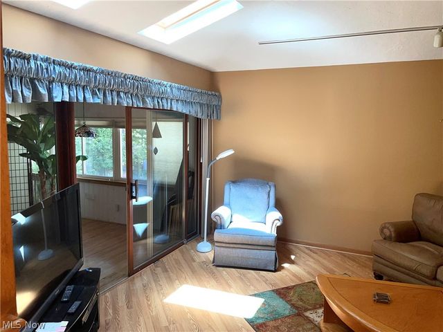7280 Lancelot Drive, Parma, OH 44134