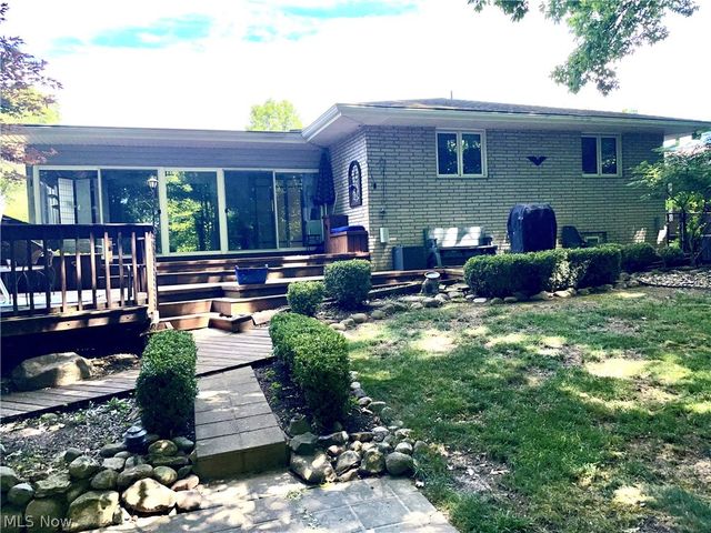 7280 Lancelot Drive, Parma, OH 44134