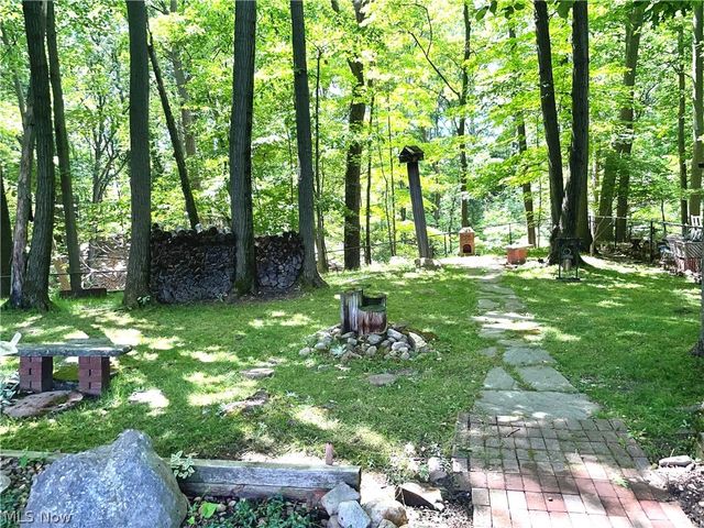 7280 Lancelot Drive, Parma, OH 44134