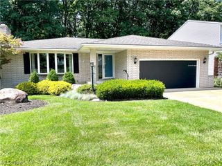 7280 Lancelot Drive, Parma, OH 44134