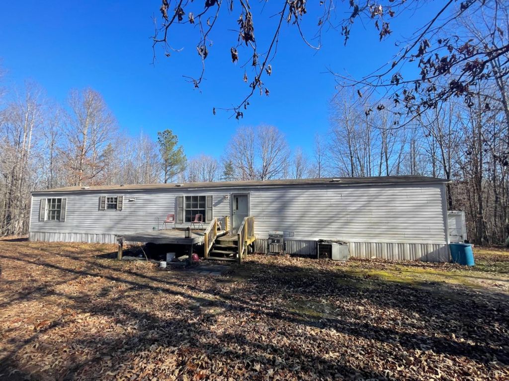 3200 Tobacco Road, Nathalie, VA 24577