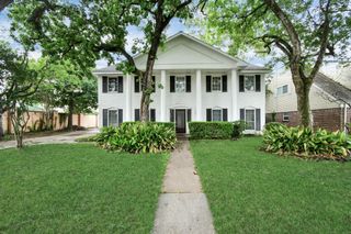 7403 Theisswood Road, Spring, TX 77379