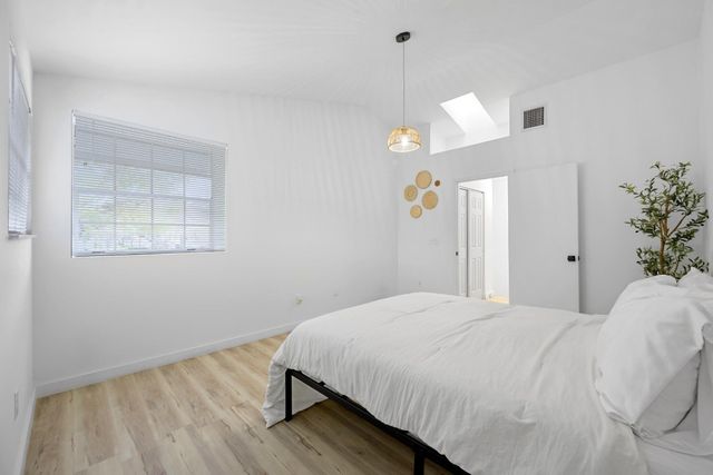 2157 Champions Way 2157, North Lauderdale, FL 33068