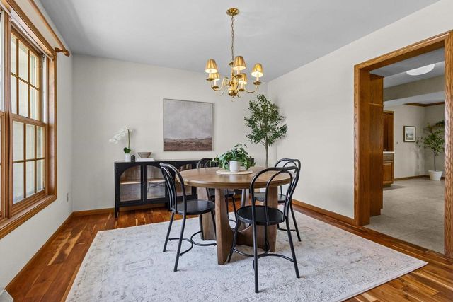1012 PENDLETON ROAD, Neenah, WI 54956
