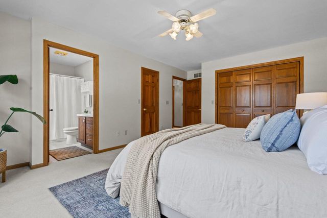 1012 PENDLETON ROAD, Neenah, WI 54956