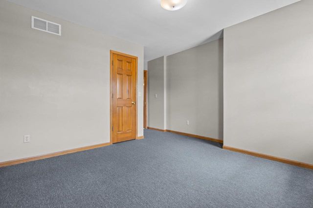 1012 PENDLETON ROAD, Neenah, WI 54956