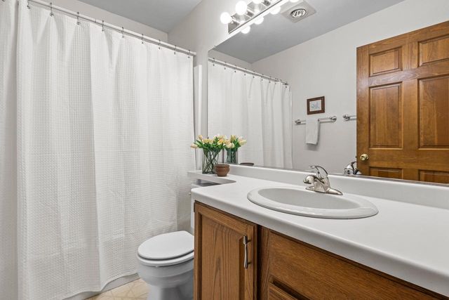 1012 PENDLETON ROAD, Neenah, WI 54956