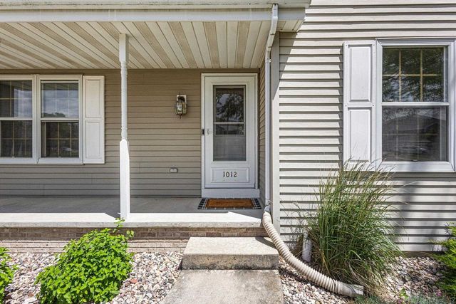 1012 PENDLETON ROAD, Neenah, WI 54956
