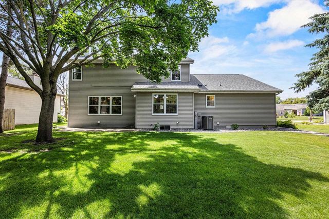 1012 PENDLETON ROAD, Neenah, WI 54956