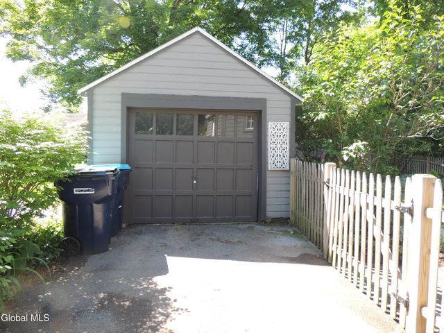 68 Coolidge Avenue, Glens Falls, NY 12801