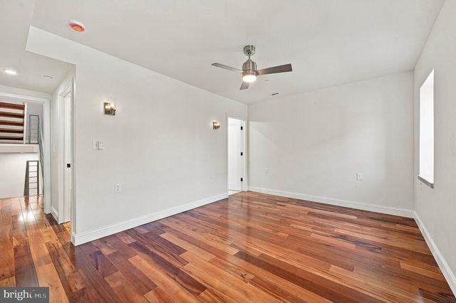 1300 S 6TH ST, Philadelphia, PA 19147