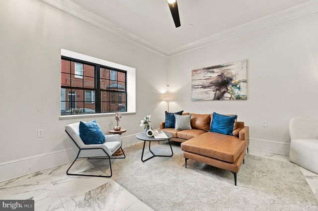 1300 S 6TH ST, Philadelphia, PA 19147