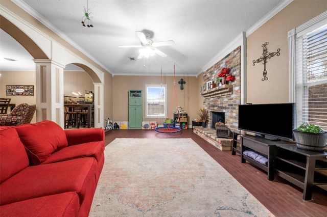 1007 Windswept Drive, Conroe, TX 77301