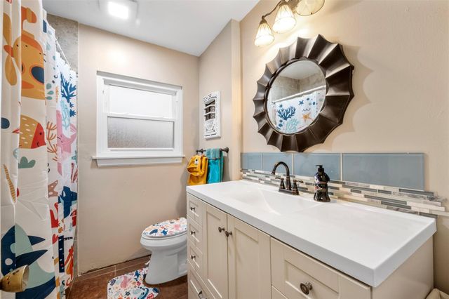 1007 Windswept Drive, Conroe, TX 77301