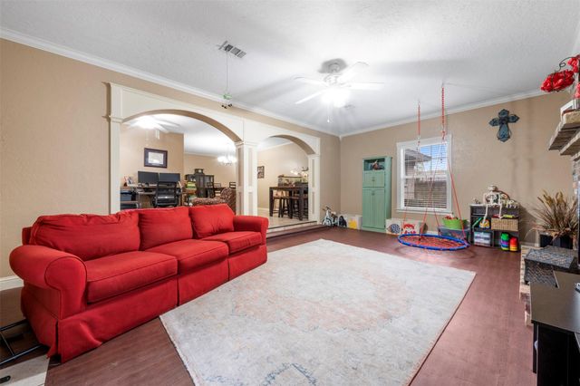 1007 Windswept Drive, Conroe, TX 77301