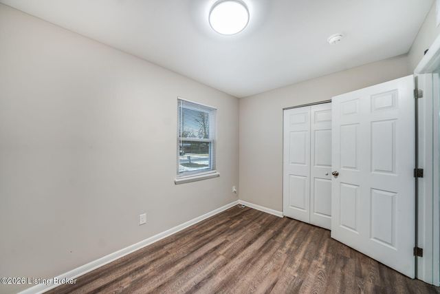 10109 Merioneth Dr, Jeffersontown, KY 40299