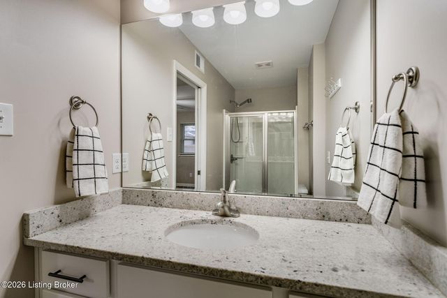 10109 Merioneth Dr, Jeffersontown, KY 40299