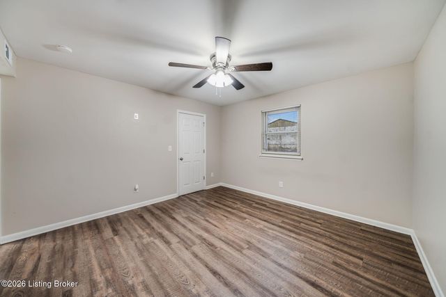 10109 Merioneth Dr, Jeffersontown, KY 40299