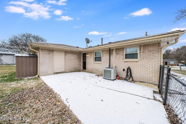 10109 Merioneth Dr, Jeffersontown, KY 40299