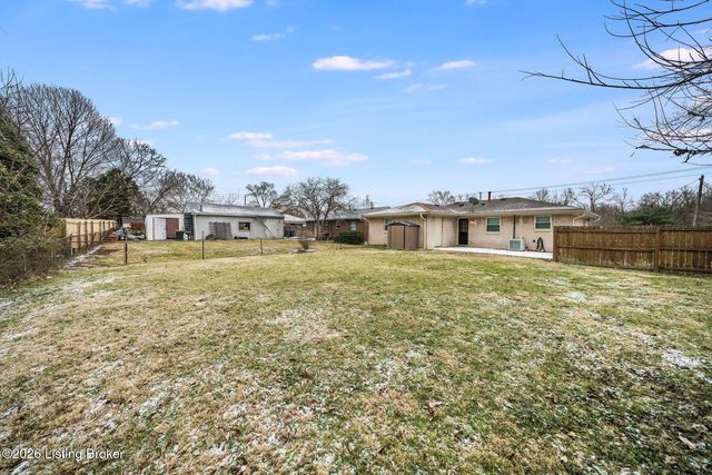 10109 Merioneth Dr, Jeffersontown, KY 40299