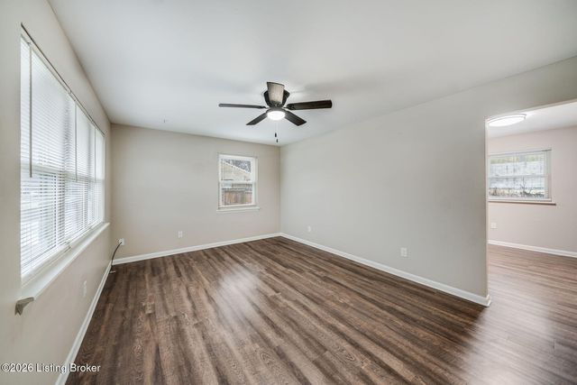 10109 Merioneth Dr, Jeffersontown, KY 40299